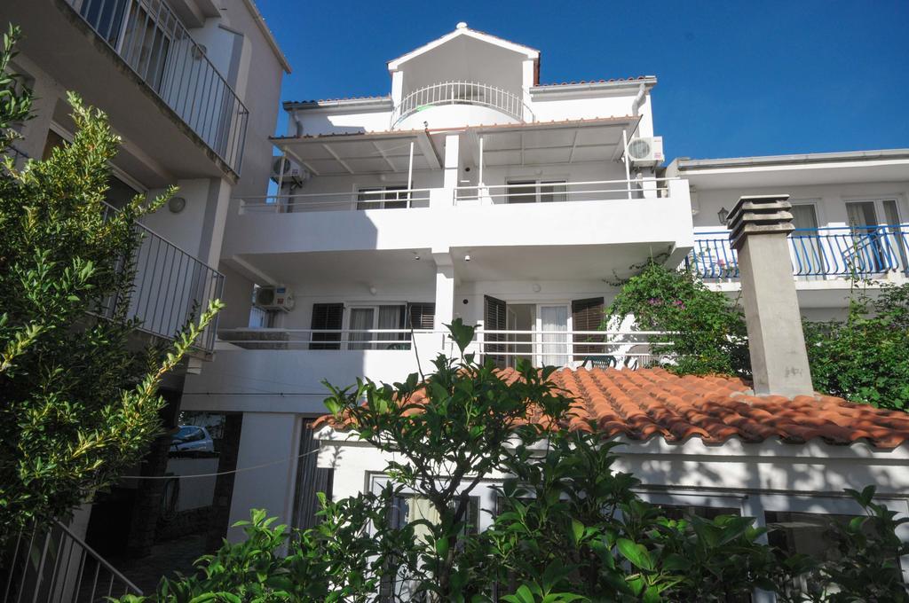 Apartments Milos Kaladjurdjevic Budva Buitenkant foto